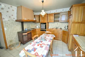 House for sale la croisille sur briance, limousin, Li811 Image - 15