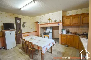 House for sale la croisille sur briance, limousin, Li811 Image - 9
